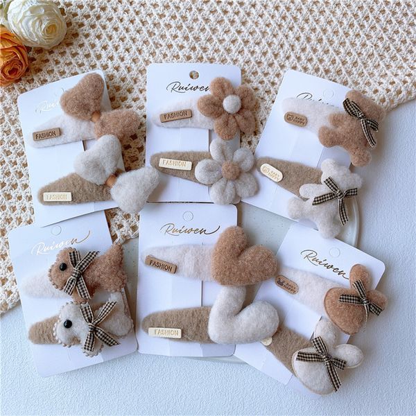 2 pcs new korean sweet girl princess hairpins fashion children's simple cute plush flower bear bow bb clip hair accessories, Slivery;white
2 pcs new korean sweet girl princess hairpins fashion children's simple cute plush flower bear bow bb clip hair accessories, Slivery;white
