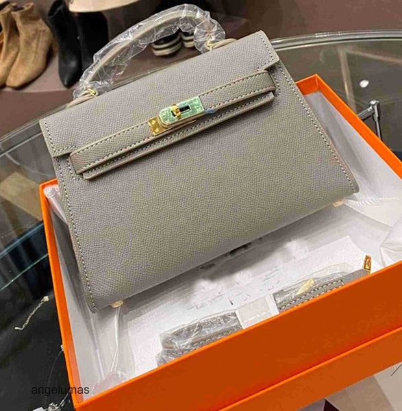 h lock lies bag designer 2023 bags ladies classic designer fashion wallet woman purse hand-held women leather tote handbags har handbag vh56, Red;black
h lock lies bag designer 2023 bags ladies classic designer fashion wallet woman purse hand-held women leather tote handbags har handbag vh56, Red;black