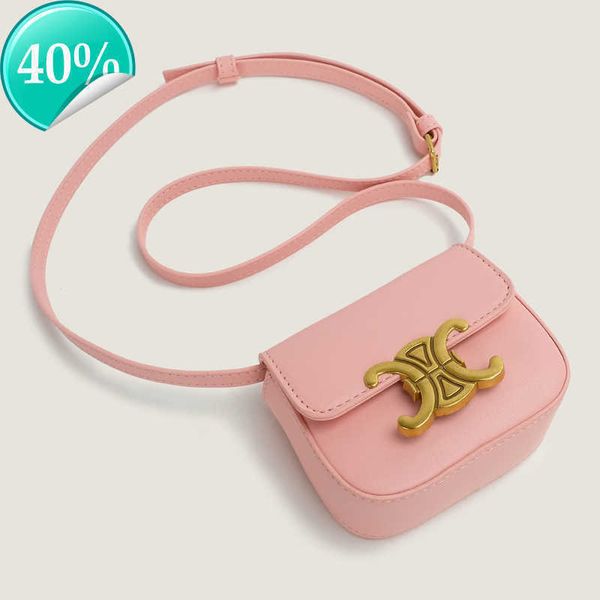 designer women's handbags bag 2022 new trend mini arc de triomphe cross shoulder small change mouth red envelope
designer women's handbags bag 2022 new trend mini arc de triomphe cross shoulder small change mouth red envelope