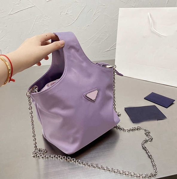 drawstring designers luxury bucket bag mini handel handbags canvas pouch women lady messenger satchel chain shoulder purse vintage 0926
drawstring designers luxury bucket bag mini handel handbags canvas pouch women lady messenger satchel chain shoulder purse vintage 0926