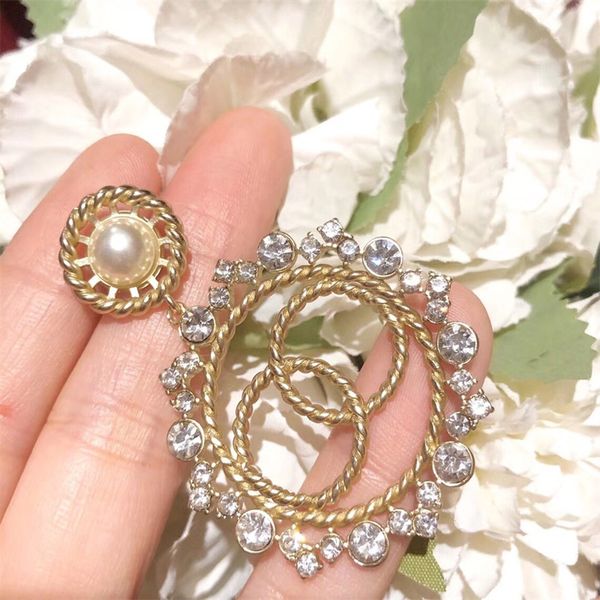 premium earrings designer for women fashion jewelry mens luxurys stud for party wedding brand ear ring suit betrothal anniversary, Golden;silver
premium earrings designer for women fashion jewelry mens luxurys stud for party wedding brand ear ring suit betrothal anniversary, Golden;silver