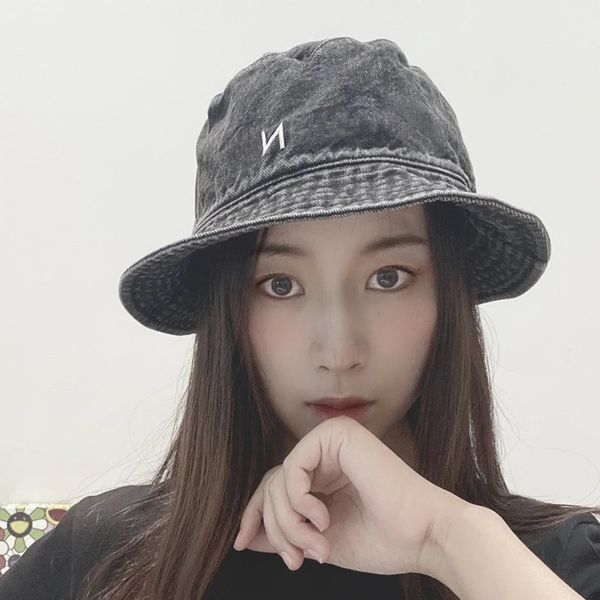 embroidered washed denim bucket hat/cap stingy brim hats women casual hats, Blue;gray
embroidered washed denim bucket hat/cap stingy brim hats women casual hats, Blue;gray