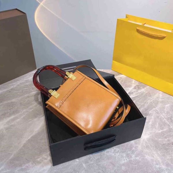 luxury saddle crossbody fends bags for womens multicolor handbag designer sling baguette the tote bag shoulder purses woman 7a fashion walle
luxury saddle crossbody fends bags for womens multicolor handbag designer sling baguette the tote bag shoulder purses woman 7a fashion walle