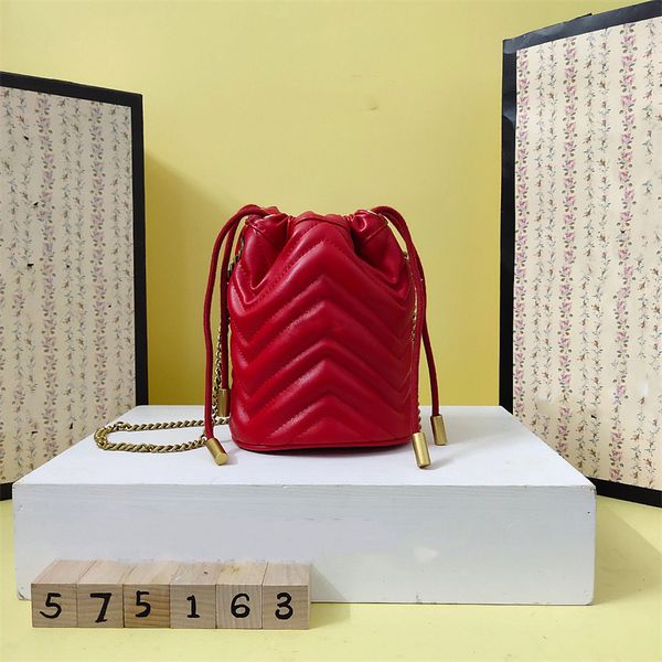 5a fashion luxury ladies mini chain shoulder bag cape skin designer brand classic mobile bucket bag walle
5a fashion luxury ladies mini chain shoulder bag cape skin designer brand classic mobile bucket bag walle
