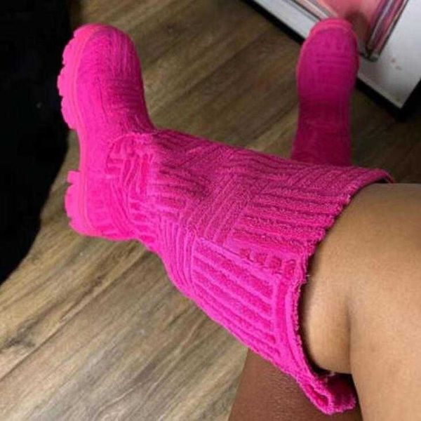 boots luxury brand 2023 women thick soled thick heeled warm boot 's towel cotton motorcycle 36 43 220924, Black
boots luxury brand 2023 women thick soled thick heeled warm boot 's towel cotton motorcycle 36 43 220924, Black