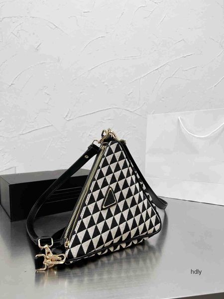 evening bags fall triangle bags days arrival designer handbags fashion and versatile underarm bags crossbody shoulder zippers twocolor stitc
evening bags fall triangle bags days arrival designer handbags fashion and versatile underarm bags crossbody shoulder zippers twocolor stitc