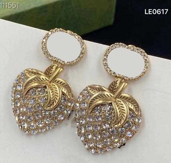 women designer earring stud girl metal geometric crystal strawberry earrings for lady party wedding hoop brand jewerlry link a, Golden;silver
women designer earring stud girl metal geometric crystal strawberry earrings for lady party wedding hoop brand jewerlry link a, Golden;silver