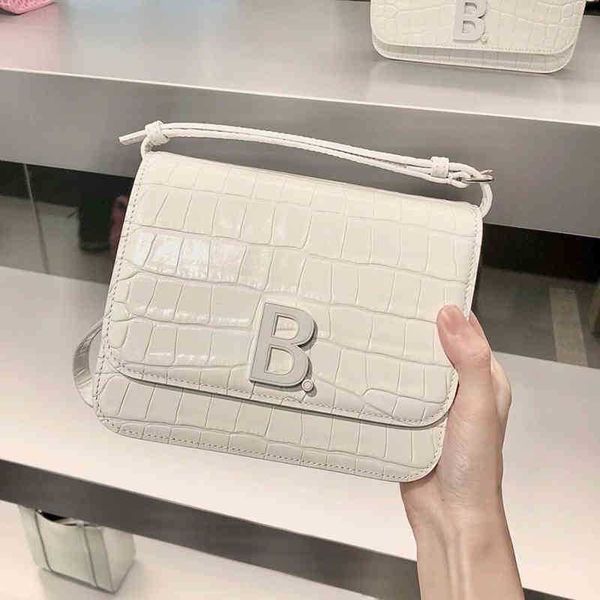 designer balencaigass handbags fashion bags female white bag summer 2022 home leather button tofu small square single shoulder messenger org
designer balencaigass handbags fashion bags female white bag summer 2022 home leather button tofu small square single shoulder messenger org