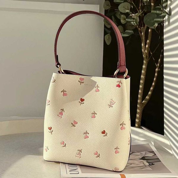 luxuries designers women coch bag cochs crossbody handbag shoulder totes bags cc designer handbags tote purses wallet kknp
luxuries designers women coch bag cochs crossbody handbag shoulder totes bags cc designer handbags tote purses wallet kknp