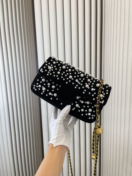 tz classic cf pearl decorated flap square bags golden metallic chain fashion and leisure crossbody shoulder bags women's outdoor sacoch
tz classic cf pearl decorated flap square bags golden metallic chain fashion and leisure crossbody shoulder bags women's outdoor sacoch