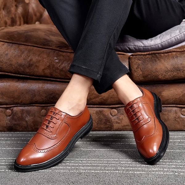 fashion oxford shoes classic trend latest style designer blown comfortable antiskid soft sole light breathable lace up men, Red;white
fashion oxford shoes classic trend latest style designer blown comfortable antiskid soft sole light breathable lace up men, Red;white