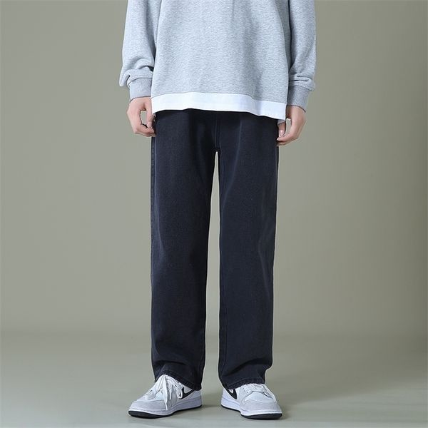 men's jeans autumn black denim wide leg pants streetwear straight loose elastic waist korean style trousers male 220922, Blue
men's jeans autumn black denim wide leg pants streetwear straight loose elastic waist korean style trousers male 220922, Blue