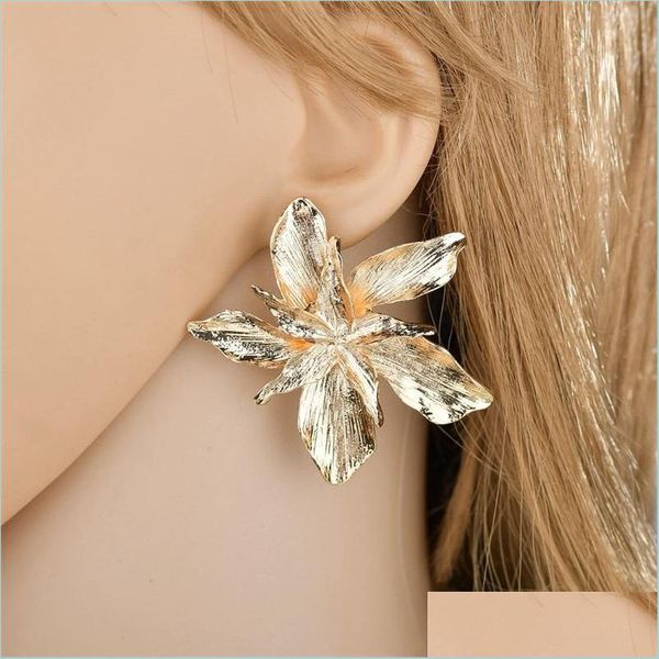 charm elegant gold rose big flower stus earrings for women fashion exaggerated metal floral statement earring 473 b3 drop delivery 20 dhnr7, Golden
charm elegant gold rose big flower stus earrings for women fashion exaggerated metal floral statement earring 473 b3 drop delivery 20 dhnr7, Golden