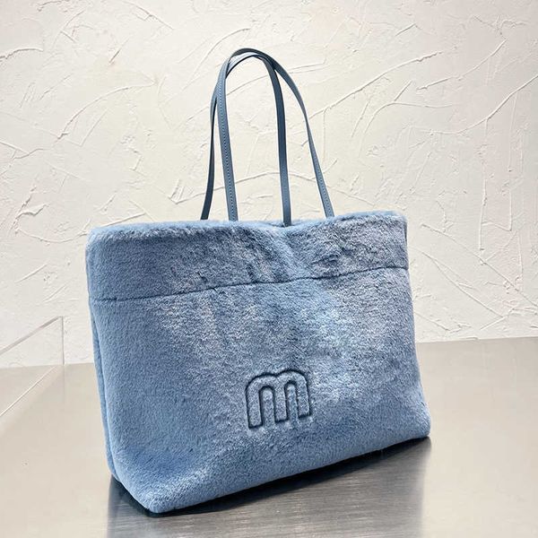 totes bag designer tote bags purses women handbags luxury hairy shoulder shopping bag classic letters printing 220927
totes bag designer tote bags purses women handbags luxury hairy shoulder shopping bag classic letters printing 220927