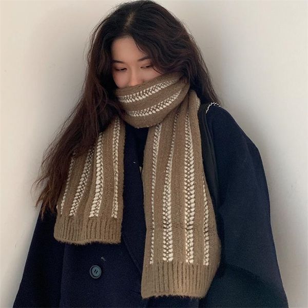 scarves 2022 wool knitted womens scarf black and white thicken scarves for female male soft pashmina shawl winter fashion 220927, Blue;gray
scarves 2022 wool knitted womens scarf black and white thicken scarves for female male soft pashmina shawl winter fashion 220927, Blue;gray