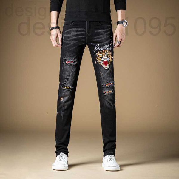 men's jeans designer thickened expensive color tiger head embroidered jeans hole fashion casual trend slim leg long pants men j2y8, Blue
men's jeans designer thickened expensive color tiger head embroidered jeans hole fashion casual trend slim leg long pants men j2y8, Blue