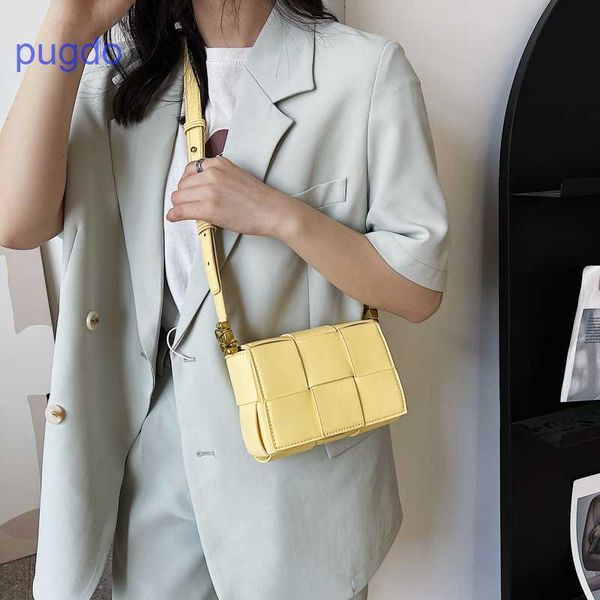 botte brick cassette bucket bags houlder bag botte hands veneonline shop summer new fashion woven small square trend can rainbow
botte brick cassette bucket bags houlder bag botte hands veneonline shop summer new fashion woven small square trend can rainbow