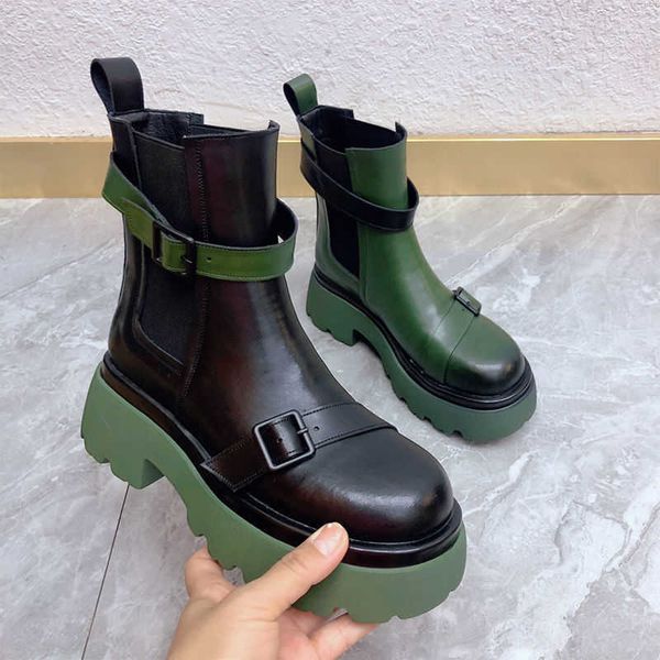 boots lisapie chelsea boot fashion leather woman shoes waterproof platform winter warm ankle for 220901, Black
boots lisapie chelsea boot fashion leather woman shoes waterproof platform winter warm ankle for 220901, Black