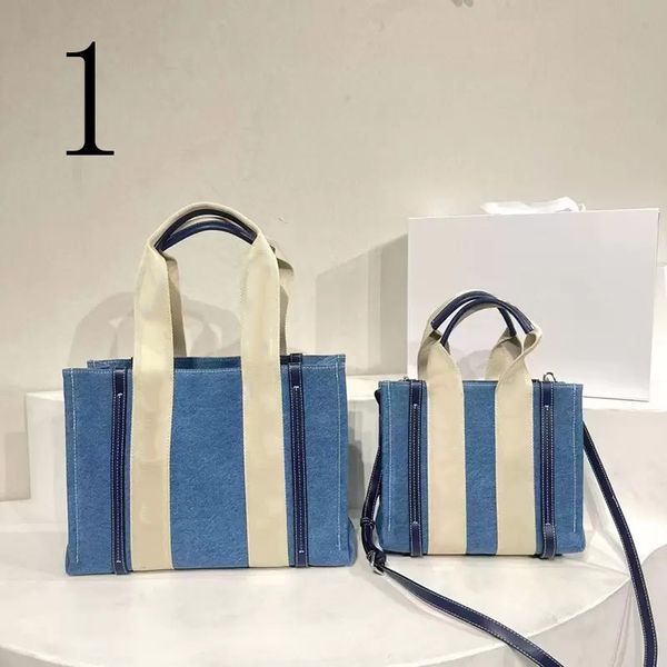 luxury handbag canvas crossbody leather bag designers purse fashion handbags women large toiletry pouch shoulder bags blue bg411
luxury handbag canvas crossbody leather bag designers purse fashion handbags women large toiletry pouch shoulder bags blue bg411