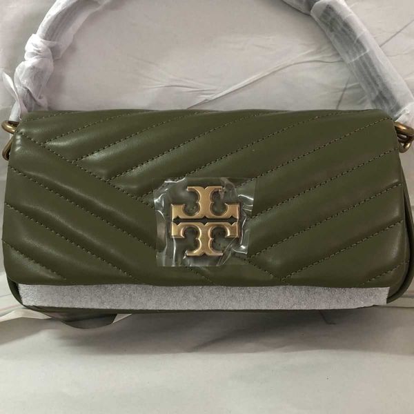 luxury designers handbags purses tary burchss bag women tote brand letter embossing genuine leather tb shoulder bags retro style printed col
luxury designers handbags purses tary burchss bag women tote brand letter embossing genuine leather tb shoulder bags retro style printed col
