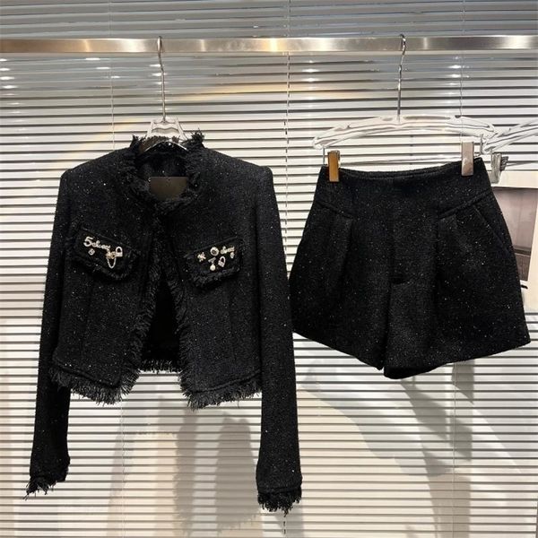 women's two piece pants prepomp autumn long sleeve pins cardigans tweed jacket bright silk shorts set women outfits gg309 220926, White
women's two piece pants prepomp autumn long sleeve pins cardigans tweed jacket bright silk shorts set women outfits gg309 220926, White