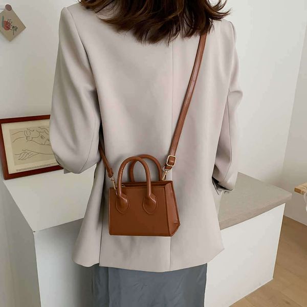 designer luxury women bags jacquemuity the tote bag jac wallet shoulder purse crossbody classic leather handbag large capacity 7a zhouzhouba
designer luxury women bags jacquemuity the tote bag jac wallet shoulder purse crossbody classic leather handbag large capacity 7a zhouzhouba