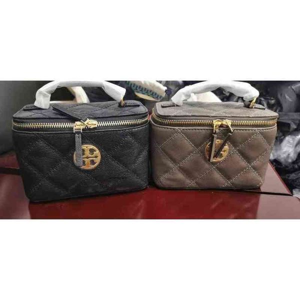 tory shoulder designer bags luxury brand fashion simple square tassel bag women's real leather chain phone handbags zhouzhoubao123 w7s1
tory shoulder designer bags luxury brand fashion simple square tassel bag women's real leather chain phone handbags zhouzhoubao123 w7s1
