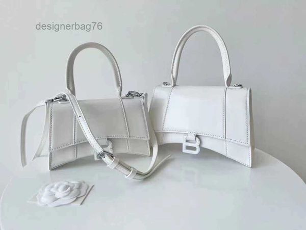 buckle b 2022 fashion designer letter bags hourglass bbalencaig'as home trend leather crocodile pattern single shoulder portable messen
buckle b 2022 fashion designer letter bags hourglass bbalencaig'as home trend leather crocodile pattern single shoulder portable messen