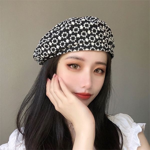 stingy brim hats women flower embroidery spring flower berets autumn korean janpan thin summer artist cap winter painter beret hat 220927, Blue;gray
stingy brim hats women flower embroidery spring flower berets autumn korean janpan thin summer artist cap winter painter beret hat 220927, Blue;gray