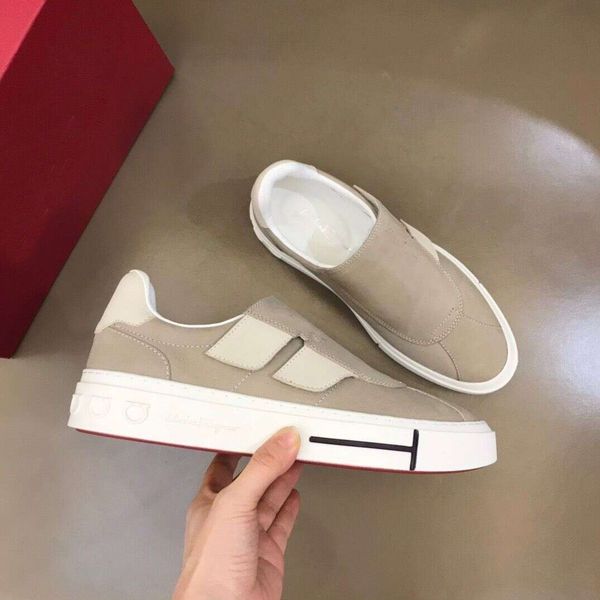 famous easy-wear gancini sneakers shoes men velcro strap low-calfskin leather skateboard treaded rubber outsole casual walking eu38-46
famous easy-wear gancini sneakers shoes men velcro strap low-calfskin leather skateboard treaded rubber outsole casual walking eu38-46