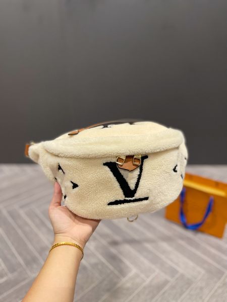 high latest teddy series totes bag lq version waist satchel lamb winter hair fashion bags luxury designer purses shopping wallet hobo
high latest teddy series totes bag lq version waist satchel lamb winter hair fashion bags luxury designer purses shopping wallet hobo