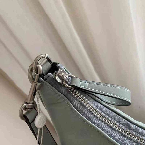 tory shoulder designer bags luxury brand fashion simple square tassel bag women's real leather chain phone handbags zhouzhoubao123 9fql
tory shoulder designer bags luxury brand fashion simple square tassel bag women's real leather chain phone handbags zhouzhoubao123 9fql