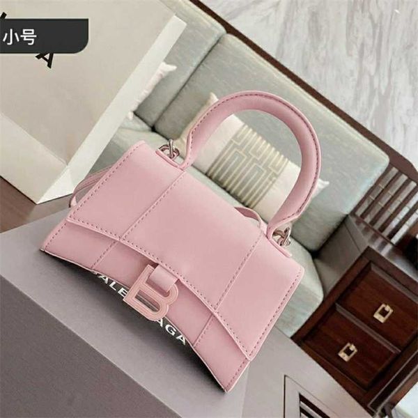 genuine leather bags balenciga hourglas handbags leather hourglass single shoulder foreign style highgrade sense french minority cross
genuine leather bags balenciga hourglas handbags leather hourglass single shoulder foreign style highgrade sense french minority cross