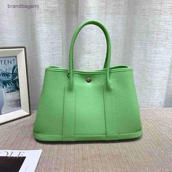 bag herme 2022 new garden baotou layer cowhide lychee pattern women's bag wide shoulder strap handbag women
bag herme 2022 new garden baotou layer cowhide lychee pattern women's bag wide shoulder strap handbag women