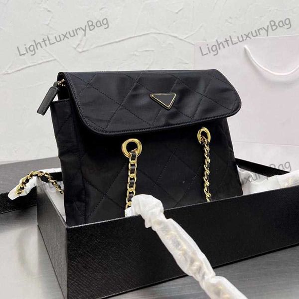 chain shoulder bag designer wallet wild exquisite crossbody for women classic famous brand shopping purses 220202
chain shoulder bag designer wallet wild exquisite crossbody for women classic famous brand shopping purses 220202