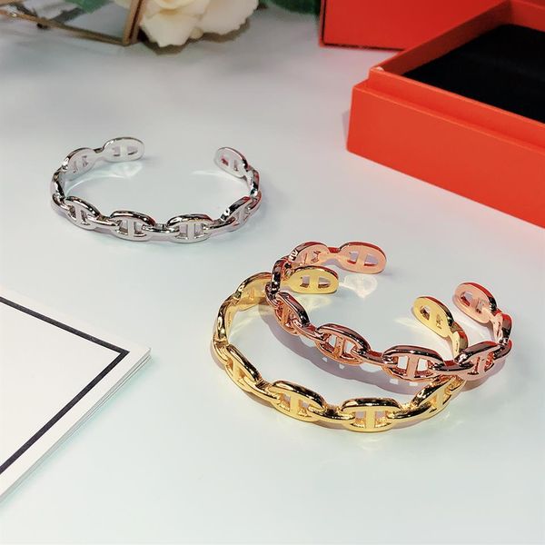 s925 silver classic for women letter round simple jewelry bangle set quality golden18k gold plating superior quality brac295c, Black
s925 silver classic for women letter round simple jewelry bangle set quality golden18k gold plating superior quality brac295c, Black