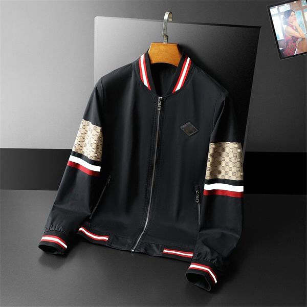 men's jacket european and american designer brand stand collar new stripe pocket design cool casual slim coat 3xl 2xl, Black;brown
men's jacket european and american designer brand stand collar new stripe pocket design cool casual slim coat 3xl 2xl, Black;brown