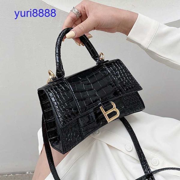 hourglass bag balenciga shoulder bags price small hourglass bag women's hand crocodile pattern patent leather
hourglass bag balenciga shoulder bags price small hourglass bag women's hand crocodile pattern patent leather
