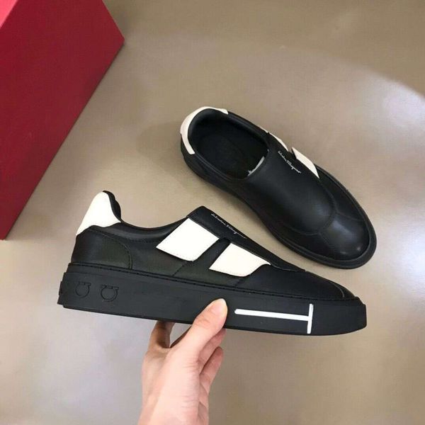 famous luxury men gancini sneakers shoes velcro strap low-calfskin leather trainers white black skateboard treaded rubber outsole
famous luxury men gancini sneakers shoes velcro strap low-calfskin leather trainers white black skateboard treaded rubber outsole