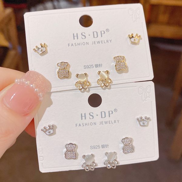 fashion s925 silver pin stud earrings 3pairs/set rhinestone crown bear mix shapes crystal earrings women girls ear jewelry gift, Golden;silver
fashion s925 silver pin stud earrings 3pairs/set rhinestone crown bear mix shapes crystal earrings women girls ear jewelry gift, Golden;silver