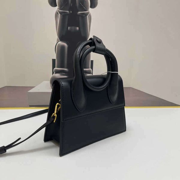 designer luxury women the tote bag fashion versatile handbags shoulder crossbody bags purse tories totes large capacity saddle wallets 7a 2
designer luxury women the tote bag fashion versatile handbags shoulder crossbody bags purse tories totes large capacity saddle wallets 7a 2