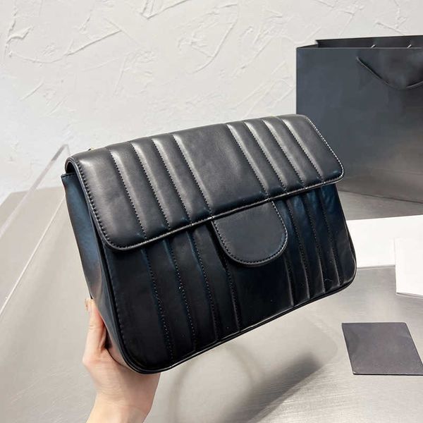 designer bags handbags chain shoulder bag elegant stripes black messenger vintage luxury leather crossbody bags purse flip cover 220927
designer bags handbags chain shoulder bag elegant stripes black messenger vintage luxury leather crossbody bags purse flip cover 220927