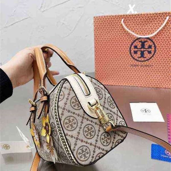 tory tote bag tb handbag luxury capacity torrys shoulder packs burchs messenger bags crossbody tbs ladies shopping handbags zhouzhoubao123 x
tory tote bag tb handbag luxury capacity torrys shoulder packs burchs messenger bags crossbody tbs ladies shopping handbags zhouzhoubao123 x