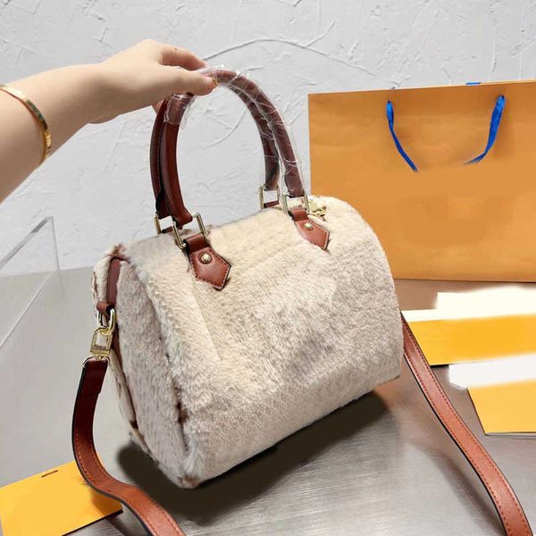 designer luxury women the tote bag fashion versatile handbags shoulder crossbody bags purse tories totes large capacity saddle wallets 7a xr
designer luxury women the tote bag fashion versatile handbags shoulder crossbody bags purse tories totes large capacity saddle wallets 7a xr