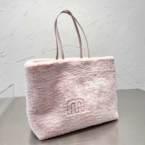 totes bag designer tote bags purses women handbags luxury hairy shoulder shopping bag classic letters printing 220927
totes bag designer tote bags purses women handbags luxury hairy shoulder shopping bag classic letters printing 220927