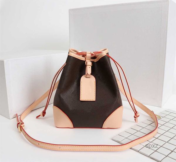 evening bags 2022 luxury designer handbags handbags shoulder bag messenger bag fashion bag mini bucket bags handbag messenger bags purses
evening bags 2022 luxury designer handbags handbags shoulder bag messenger bag fashion bag mini bucket bags handbag messenger bags purses