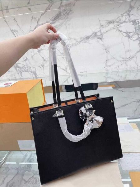 1111111 designers luxurys onthego mm gm bags handbag m45321 ladies chain shoulder patent leather diamond evening bag wallet
1111111 designers luxurys onthego mm gm bags handbag m45321 ladies chain shoulder patent leather diamond evening bag wallet