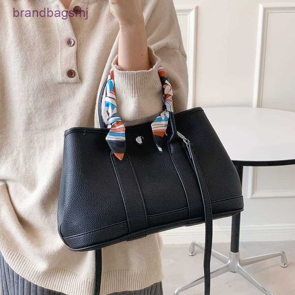 bag herme women's bag 2021 autumn and winter new large capacity fashion portable diagonal cross
bag herme women's bag 2021 autumn and winter new large capacity fashion portable diagonal cross