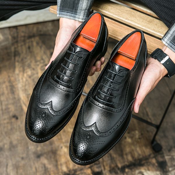 fashion leather shoes classic fashion designer black comfortable anti-skid soft sole light breathable business literary style sewn men, Red;white
fashion leather shoes classic fashion designer black comfortable anti-skid soft sole light breathable business literary style sewn men, Red;white
