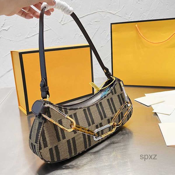 evening bags 2022 armpit shoulder bag handbags purse canvas cross body bags letter metal hawksbill chain link zipper closure women black clu
evening bags 2022 armpit shoulder bag handbags purse canvas cross body bags letter metal hawksbill chain link zipper closure women black clu